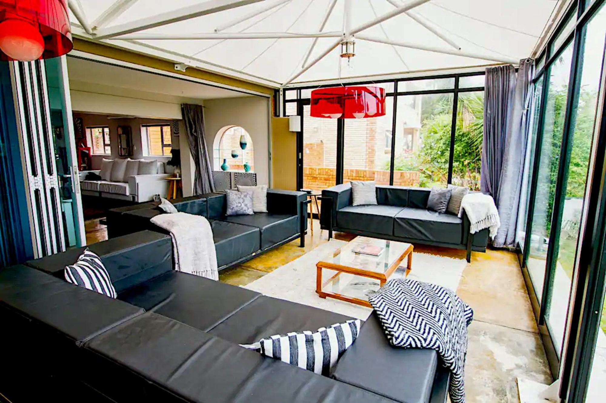 90 On Wellington Villa Colchester Bagian luar foto